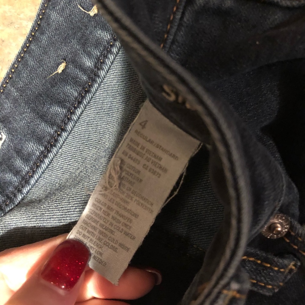 Jeans - Picture 2 of 3